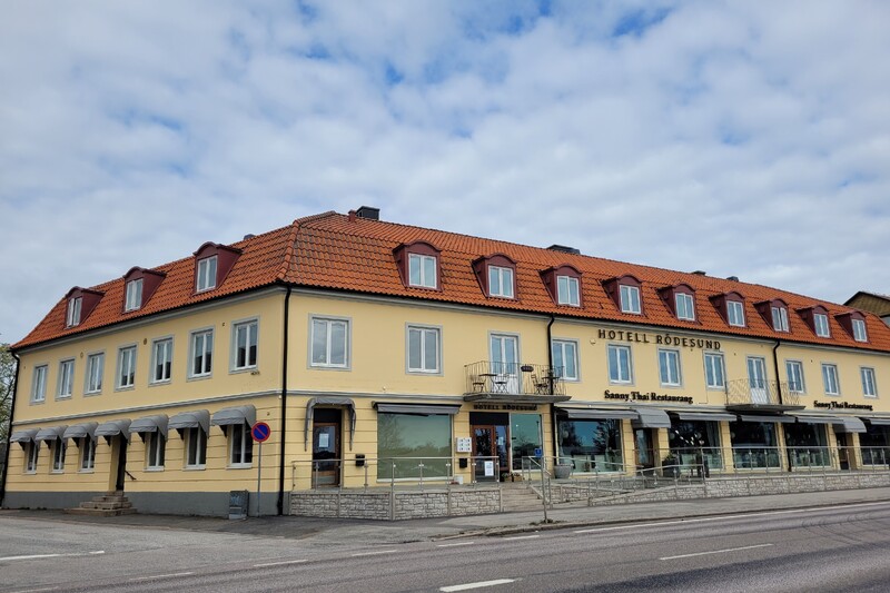 Hotell Rödesund i Karlsborgs fasad